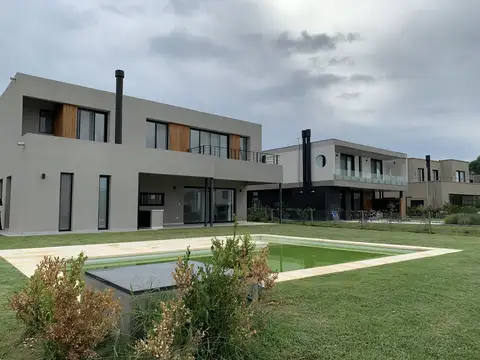 Casa en venta en Pilara