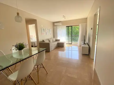 Espectacular dos ambientes en Torre con Seguridad 24 hs y Piscina