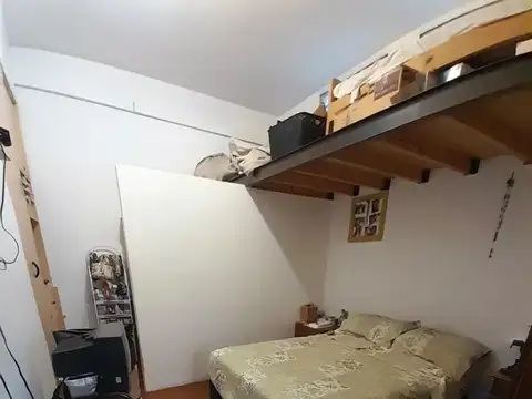 Depto Tipo Casa en Venta 45 años