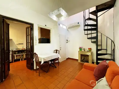 Depto Tipo Casa en Venta 65 años