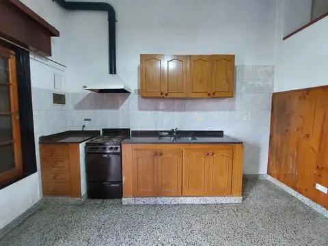 Depto Tipo Casa en Alquiler de 2 ambientes