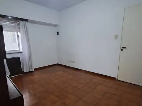 Departamento en Alquiler en Ramos Mejía Norte, $ 450.000