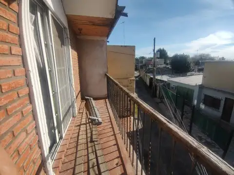 Duplex 4 ambientes en venta en Don torcuato