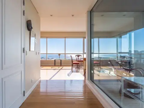 Departamento en Venta con 2 cocheras