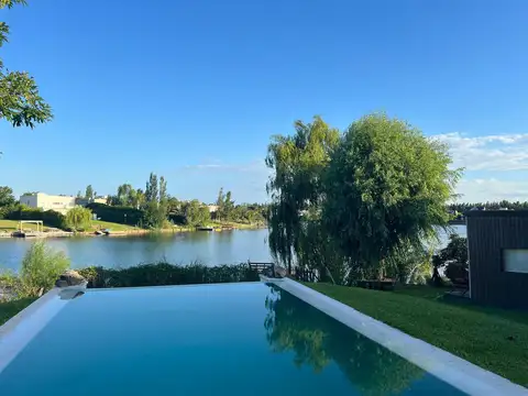 Casa en  Barrio San agustín Compejo Villanueva