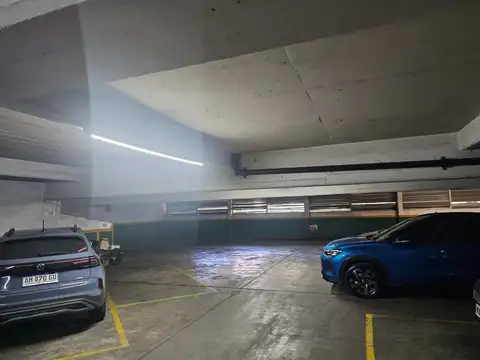 COCHERA A PASOS DEL  SUBTE D, JOSÉ HERNANDEZ.