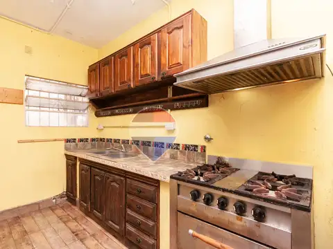 Depto Tipo Casa en Venta de 5 ambientes