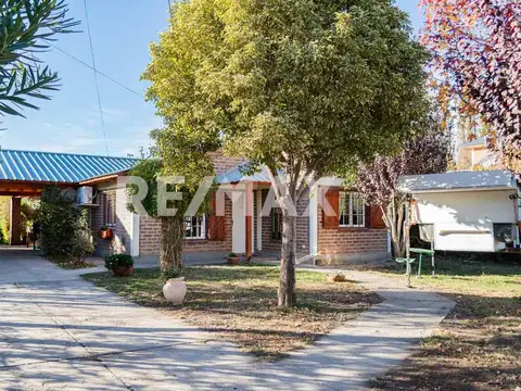 EN VENTA APTO CREDITO CASA + QUINCHO PLOTTIER