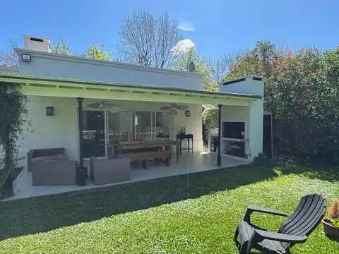 Casa en Alquiler de 3 dormitorios