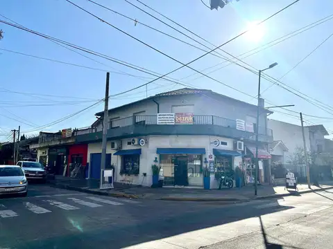 PH más 6 locales en venta en Martínez