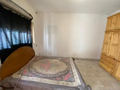 VENTA CASA MAS DEPARTAMENTOS EN OPORTUNIDAD