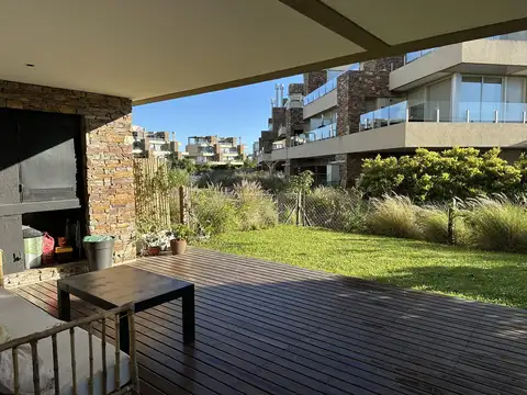 Departamento en Alquiler de 4 ambientes