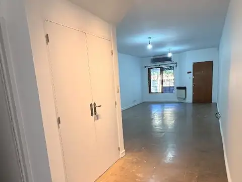 Depto Tipo Casa 3 ambientes con 2 baños