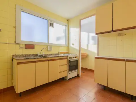Departamento 2 ambientes con balcón