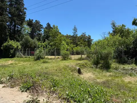 Terreno en Venta en Arana, USD 60.000