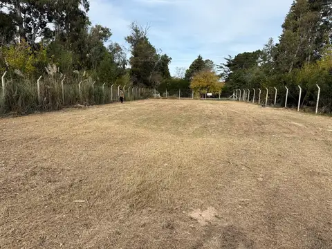 Terreno en Venta en Arana, USD 60.000