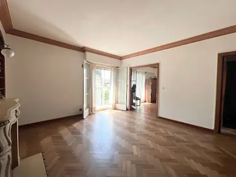 Depto Tipo Casa en Venta de 5 ambientes
