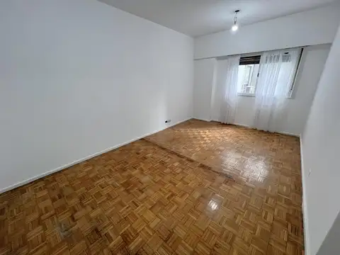 Oficina en Alquiler en Almagro, $ 650.000
