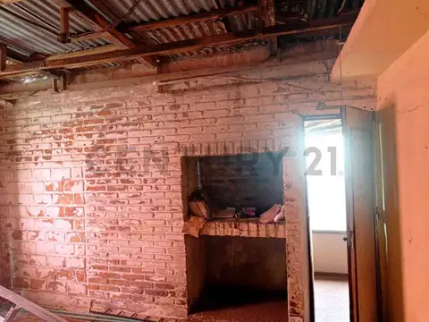 BELGRANO 100, Piso 1