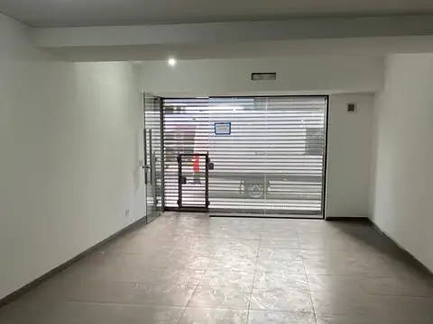 Local en Alquiler en Villa del Parque, $ 3.500.000