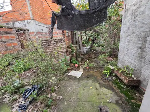 Terreno en Venta 15  mts Fondo