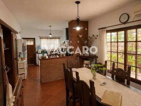 Casa 3 ambientes con 1 baño