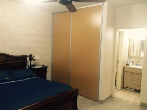 Galpon en Venta 40  mts Fondo