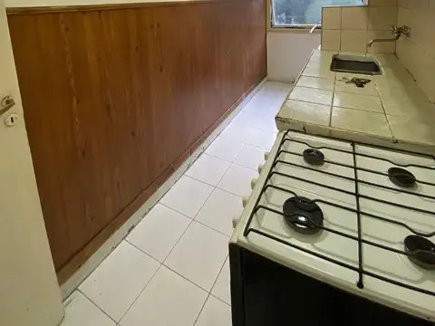 Melián 4700, Piso 1