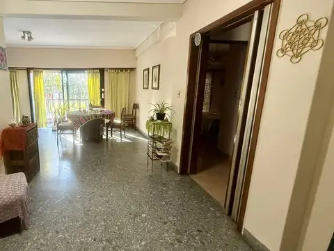 Depto Tipo Casa en Venta en Villa Adelina, USD 180.000
