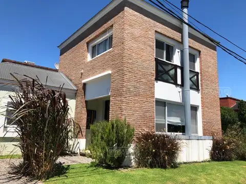 Casa Quinta  en Venta ubicado en C.C. Banco Provincia, Zona Oeste