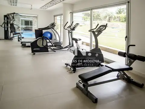 Departamento en venta en torre de categoría