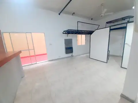 Defensa 300, Piso PB