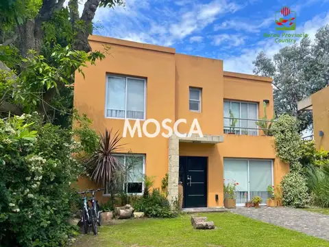 Casa con pileta Banco Provincia