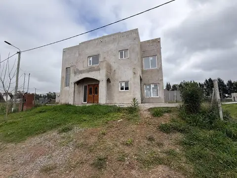 CASA EN VENTA CARDALES CHICO