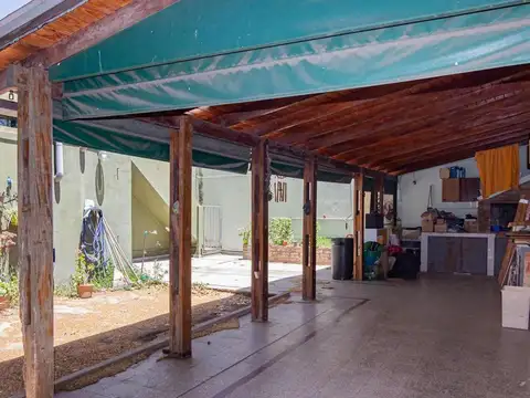 Casa en Venta en Arroyito, USD 105.000