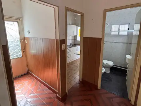 Depto Tipo Casa 3 ambientes con 1 baño