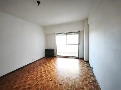 SANTOS DUMONT y ALVAREZ THOMAS - DEPARTAMENTO de 3 AMBIENTES CON BALCON - VISTA ABIERTA