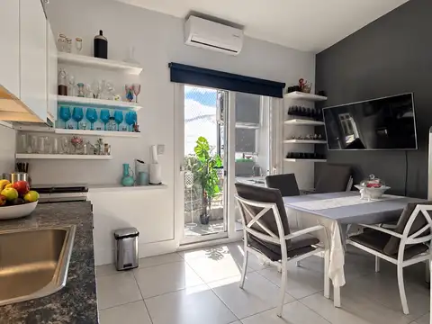 Departamento 4 ambientes con 2 baños