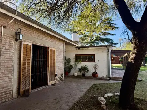 CASA 3 DORMITORIOS VILLA RIVERA INDARTE