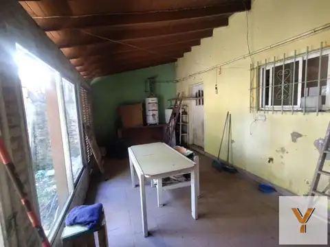 Casa 4 ambientes con 1 baño