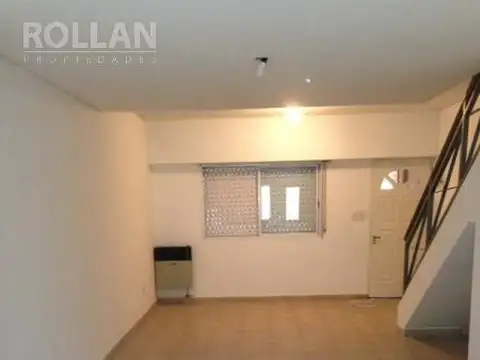 Casa en Alquiler en Carapachay, $ 1.800.000