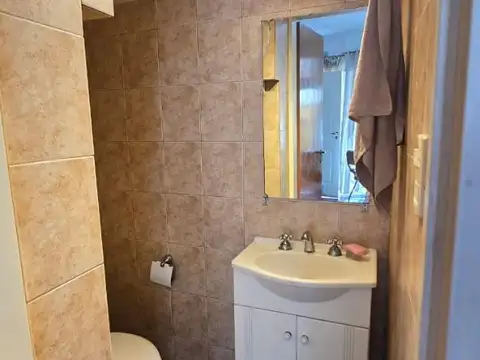 Depto Tipo Casa 3 ambientes con 2 baños