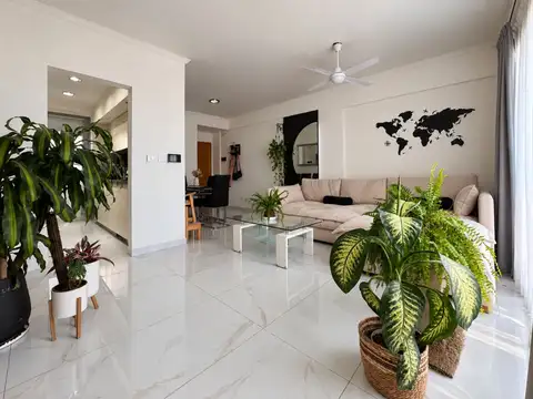 Departamento en Venta en Versalles, USD 270.000