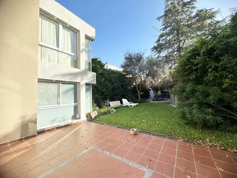 Casa en Venta, Abasto, Rosario, 3 dormitorios, patio y pileta !