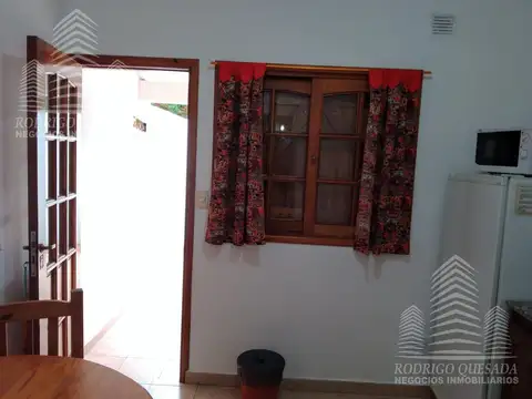 Depto Tipo Casa 3 ambientes con 2 baños