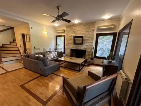 Casa en Venta en Santa María del Tigre, USD 420.000