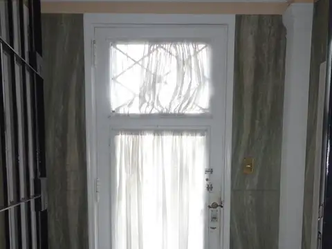 Depto Tipo Casa en Venta de 4 dormitorios