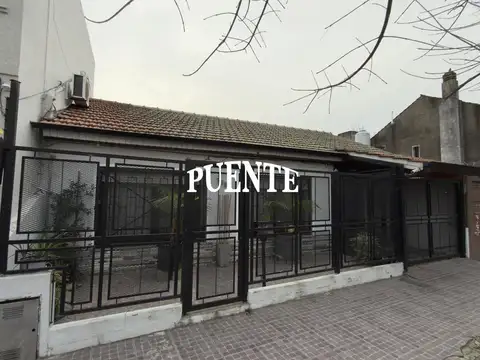 Casa en Banfield Este
