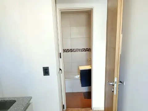 Departamento en Alquiler con 1 cochera