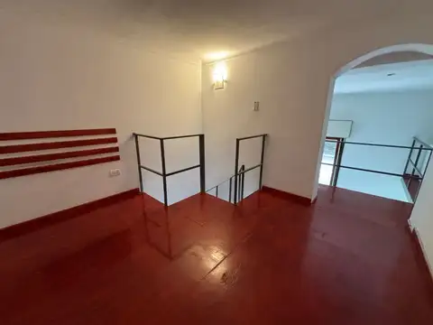Depto Tipo Casa en Venta en San Telmo, USD 78.000